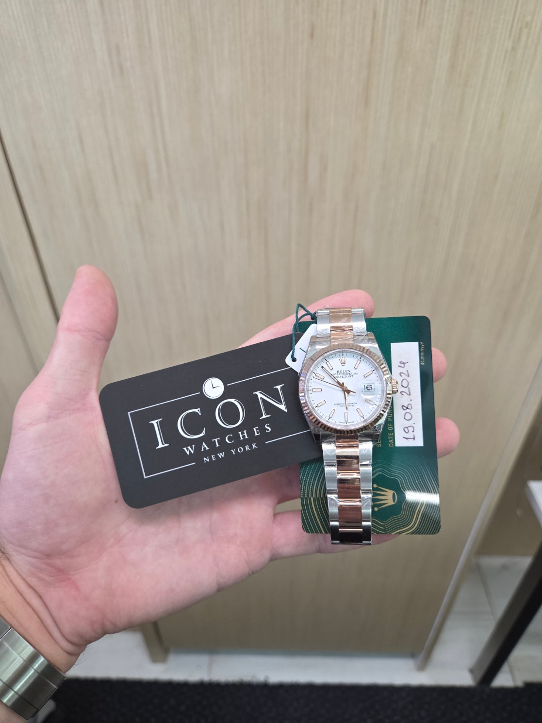 Rolex Datejust 36mm – Two‑Tone Everose Gold & Stainless Steel – White Dial – Fluted Bezel – Oyster Bracelet – 126231