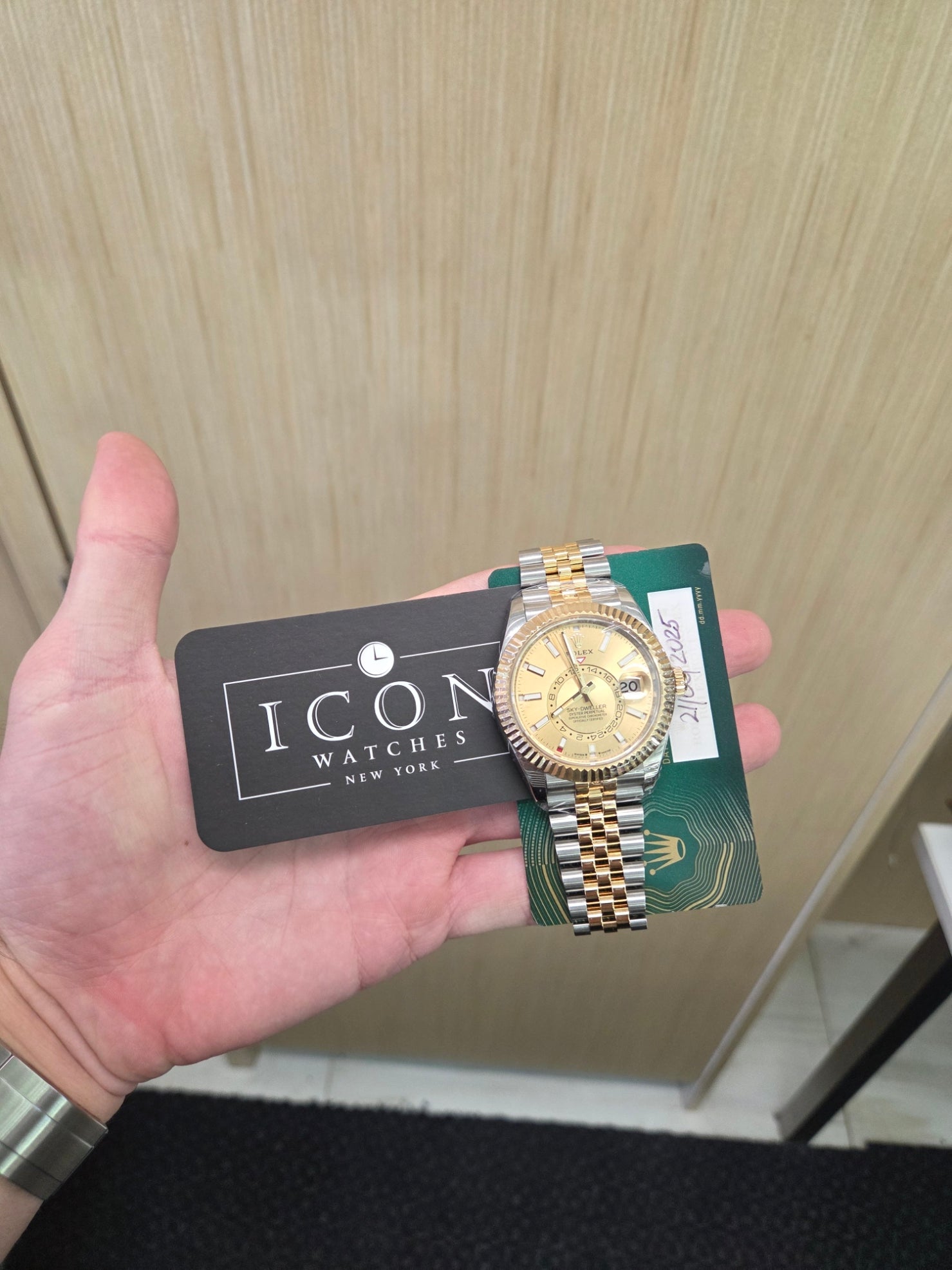 Rolex Sky-Dweller 42mm - Two-Tone Yellow Gold & Stainless Steel - Champagne Index Dial - Fluted Bezel - Jubilee Bracelet -  336933