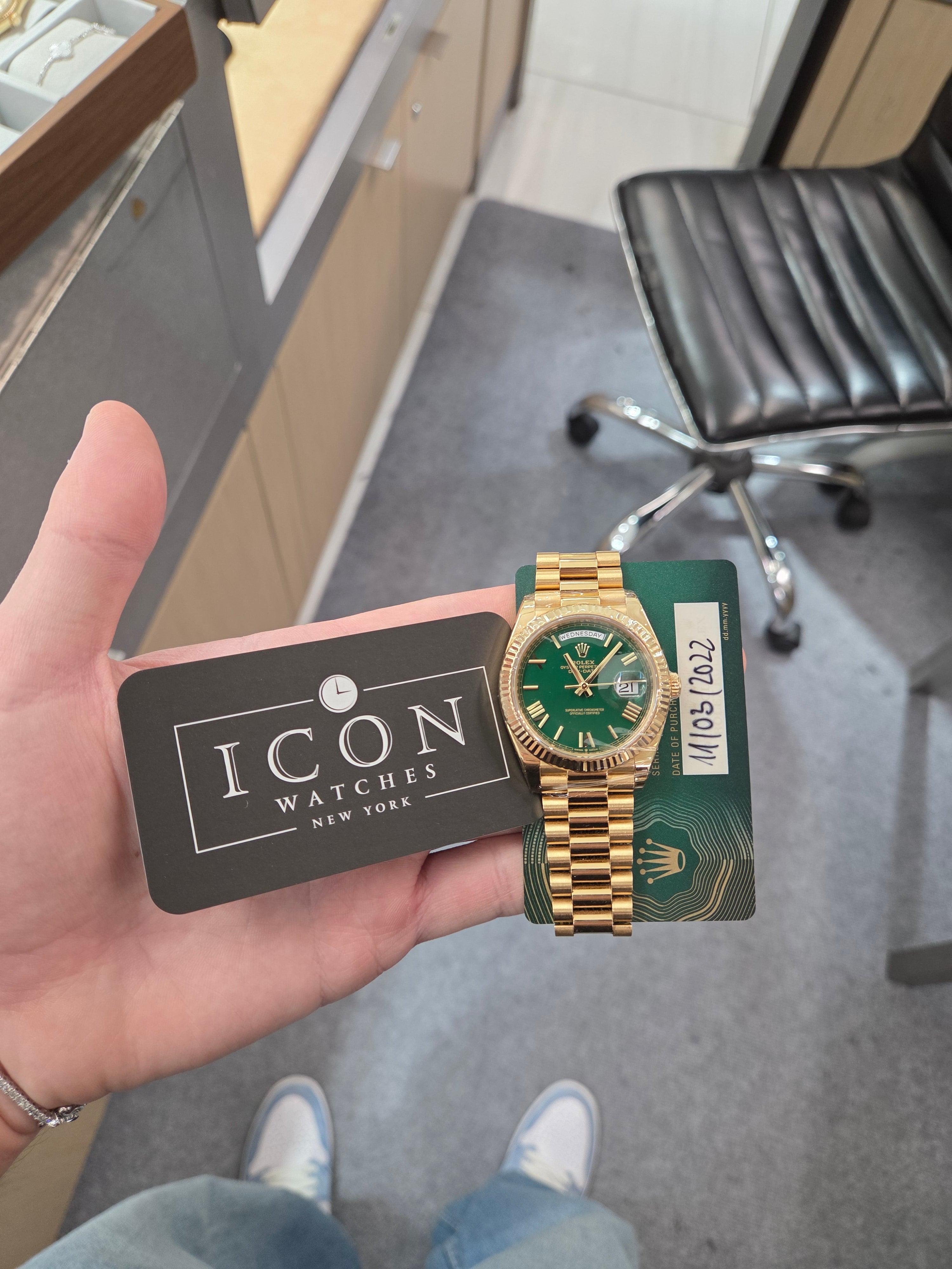 Rolex Day-Date 40mm – Yellow Gold – Money Green Dial – Fluted Bezel – President Bracelet – 228238