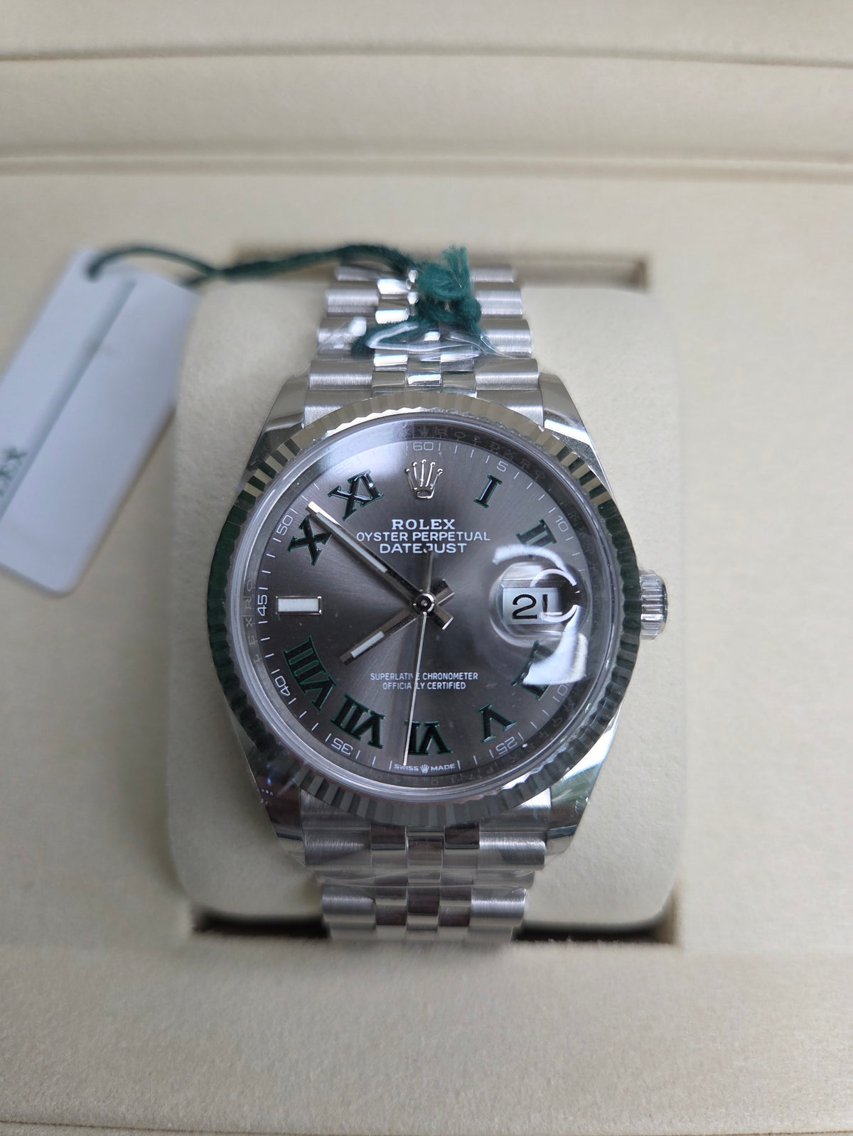 Rolex Datejust 36mm – Stainless Steel – Wimbledon Dial – Fluted Bezel – Jubilee Bracelet – 126234