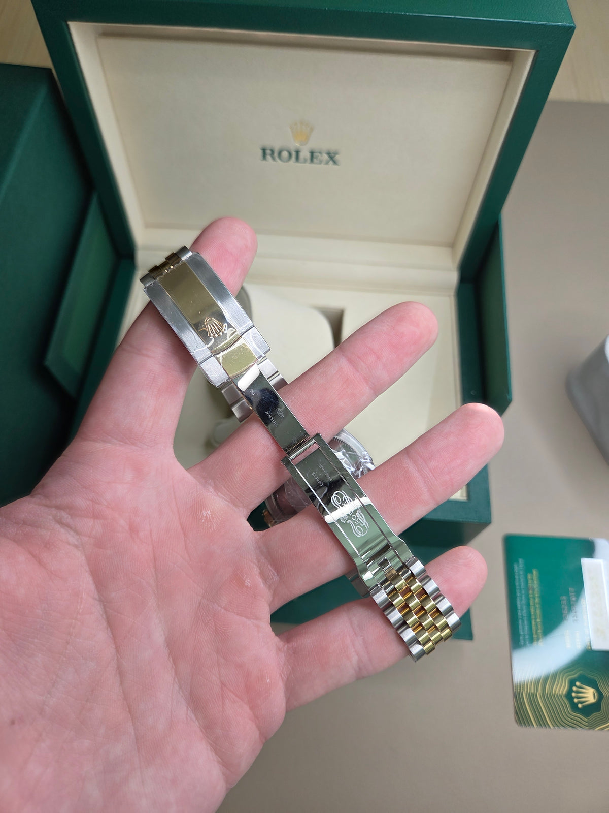 Rolex Datejust 36mm – Two-Tone Yellow Gold & Stainless Steel – Wimbledon Dial – Fluted Bezel – Jubilee Bracelet – 126233
