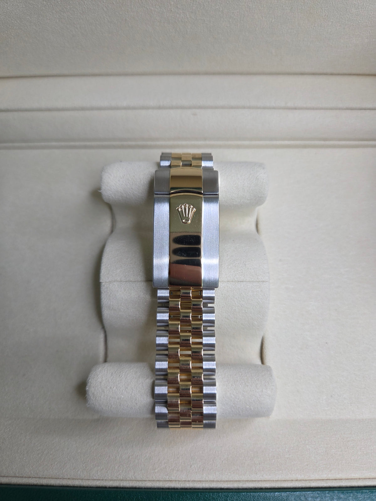 Rolex Datejust 41mm – Two-Tone Yellow Gold & Stainless Steel– Wimbledon Dial – Fluted Bezel – Jubilee Bracelet – 126333