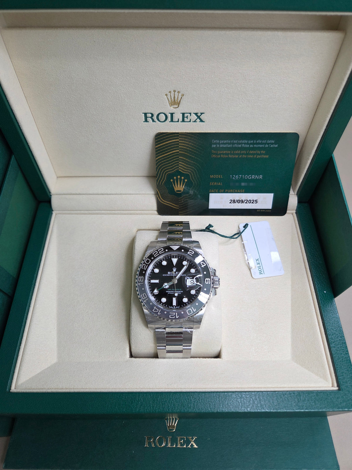 Rolex GMT-Master II "Bruce Wayne" 40mm – Stainless Steel – Black Dial – Black and Gray Ceramic Bezel – Oyster Bracelet – 126710GRNR
