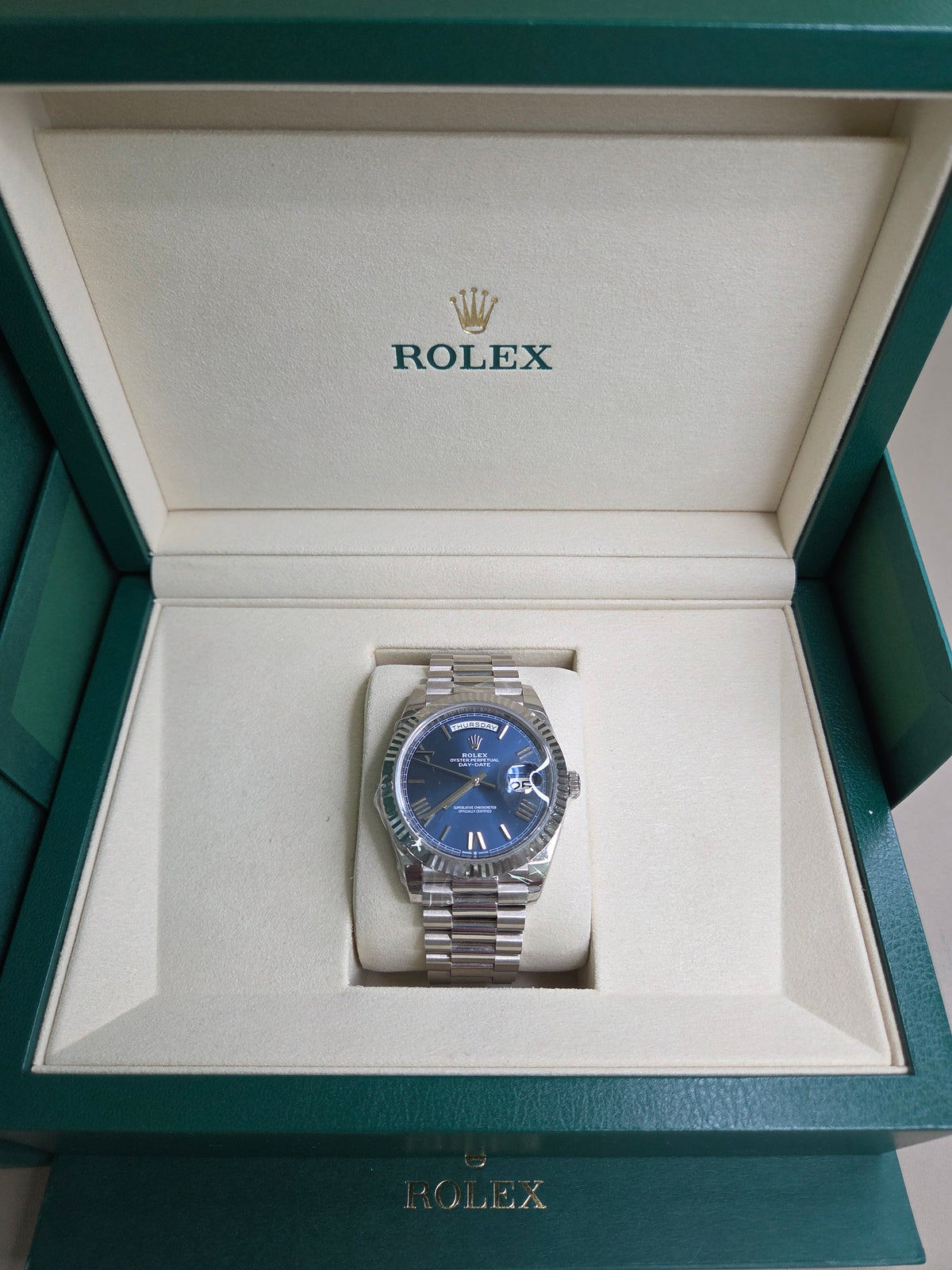 Rolex Day-Date 40mm - White Gold - Blue Roman Dial - Fluted Bezel - President Bracelet - 228239
