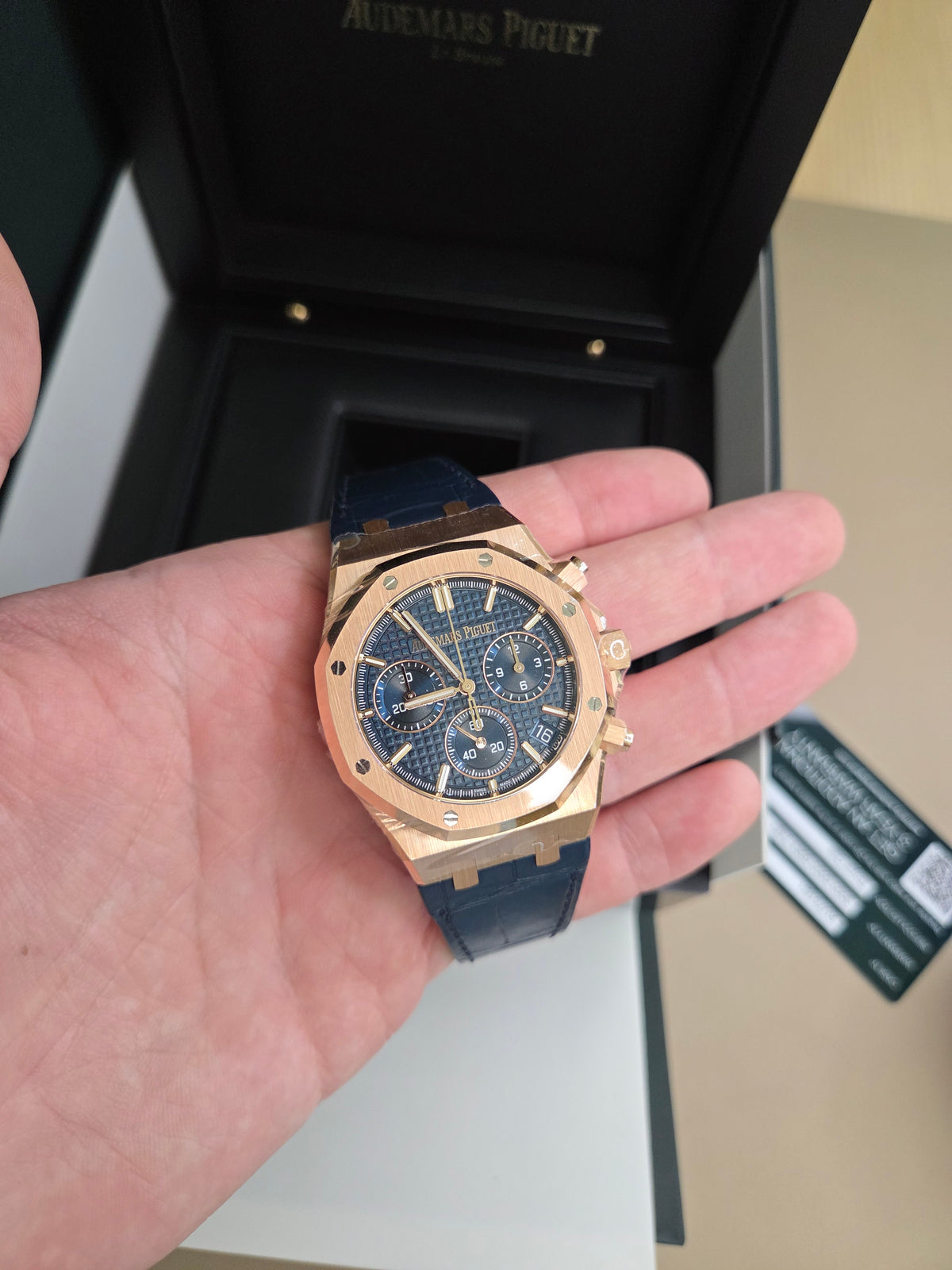 Audemars Piguet Royal Oak Chronograph 41mm – Rose Gold – Blue Grande Tapisserie Dial – Rose Gold Bezel – Blue Leather Strap – 26240OR.OO.D315CR.02
