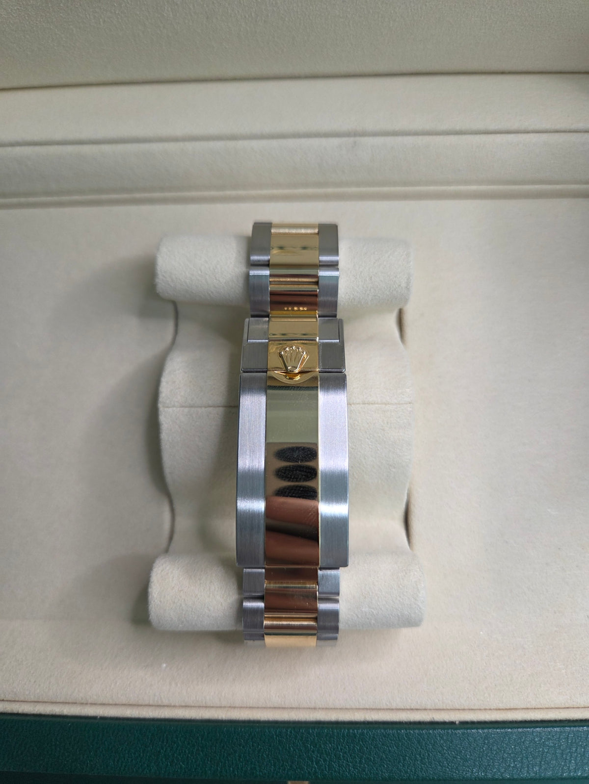 Rolex Submariner Date “Bluesy” 41mm – Two-Tone Yellow Gold & Stainless Steel – Blue Dial – Blue Ceramic Bezel – Oyster Bracelet – 126613LB