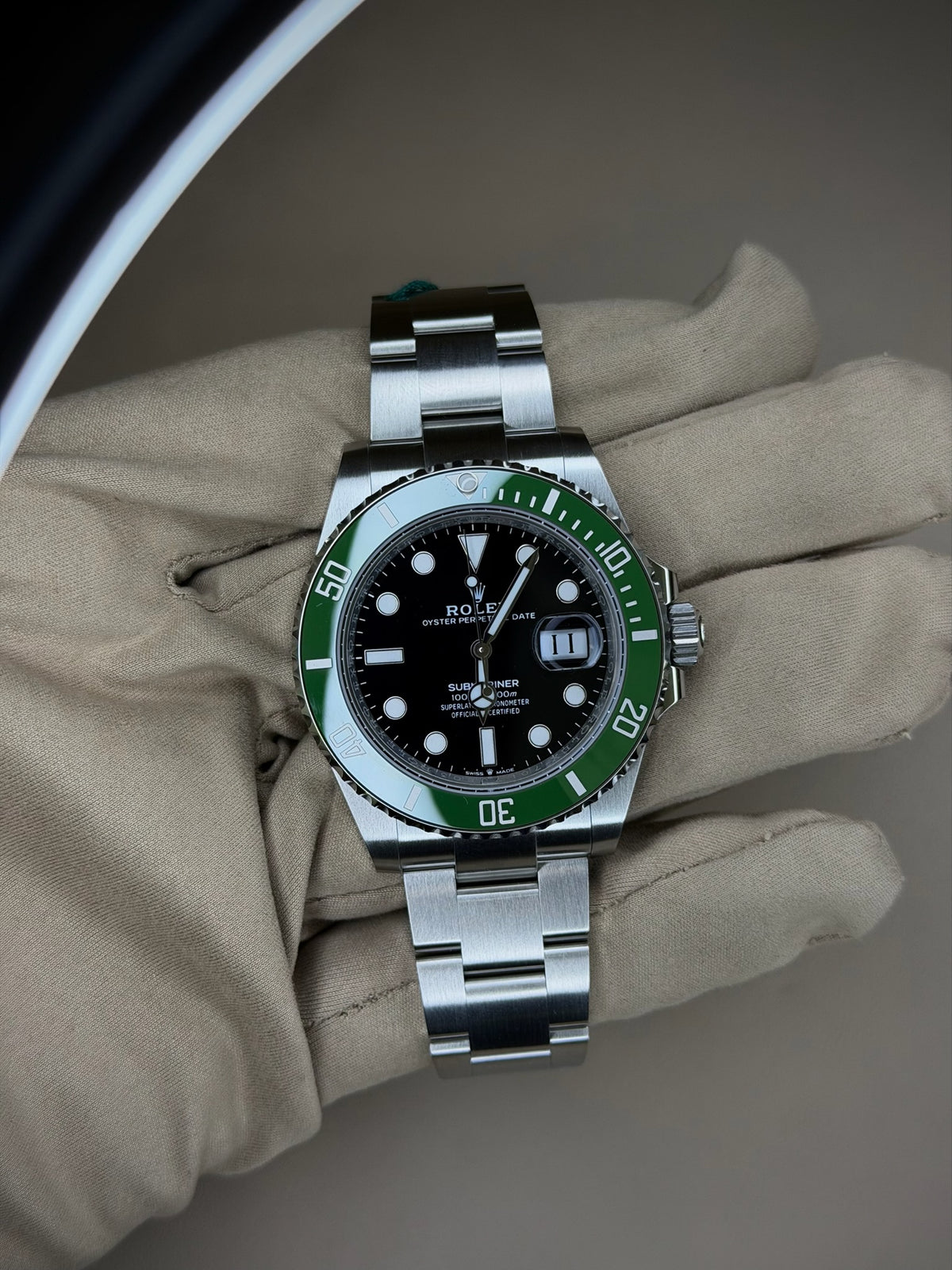 Rolex Submariner Date "Starbucks" 41mm – Oystersteel – Black Dial – Green Ceramic Bezel – Oyster Bracelet – 126610LV