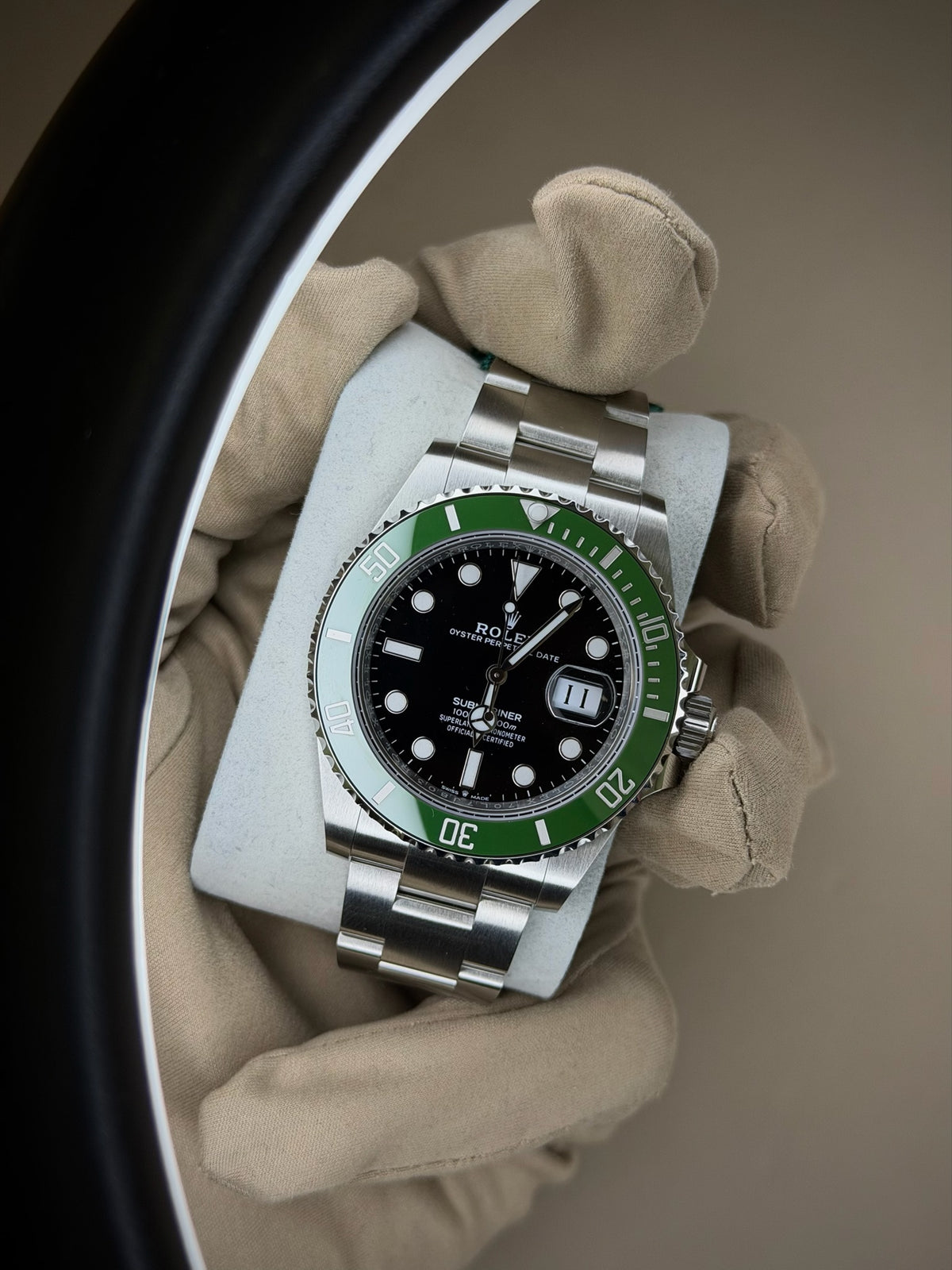 Rolex Submariner Date "Starbucks" 41mm – Oystersteel – Black Dial – Green Ceramic Bezel – Oyster Bracelet – 126610LV