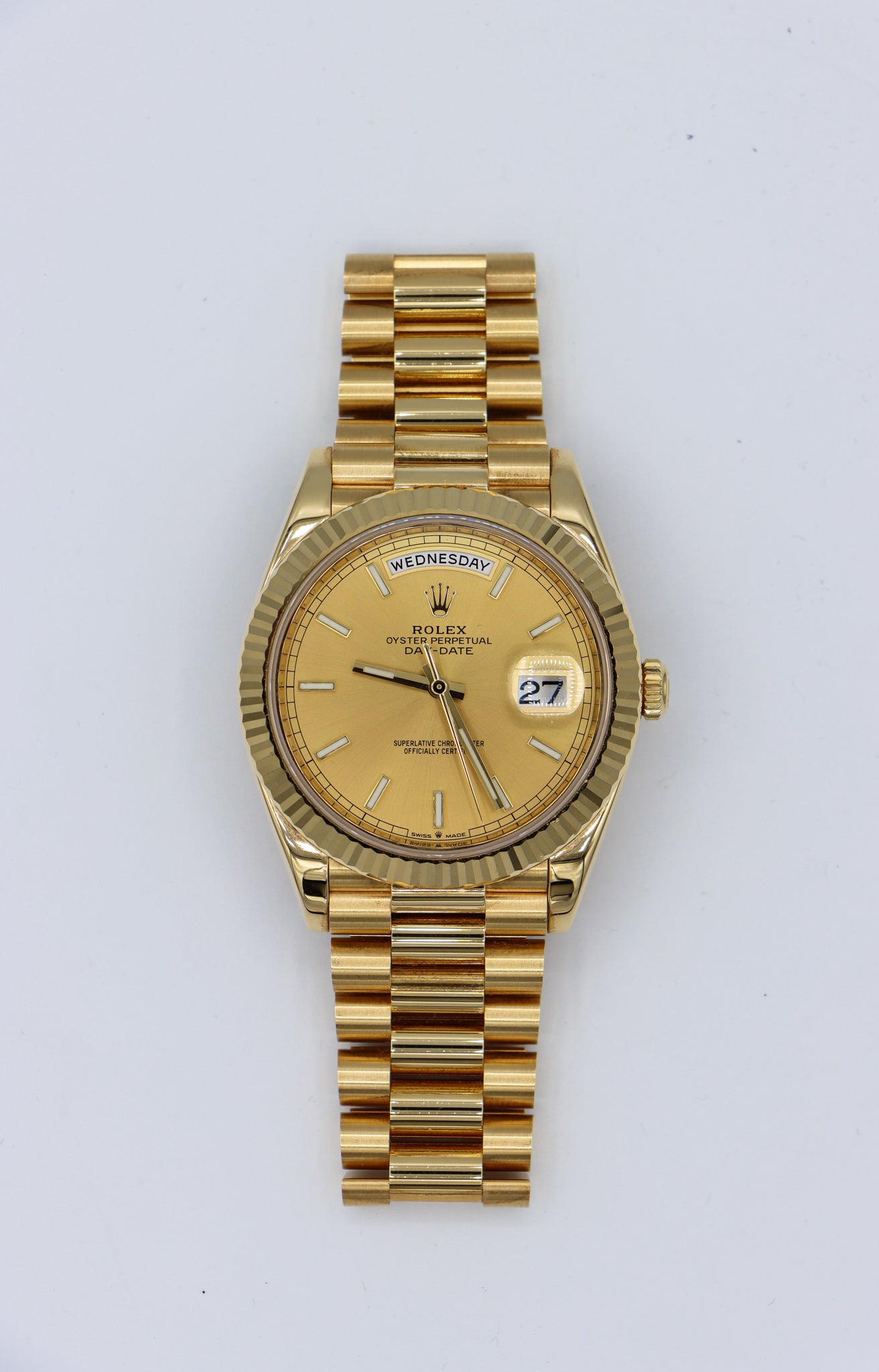 Rolex | Day-Date Champagne Dial | 228238 Vertical