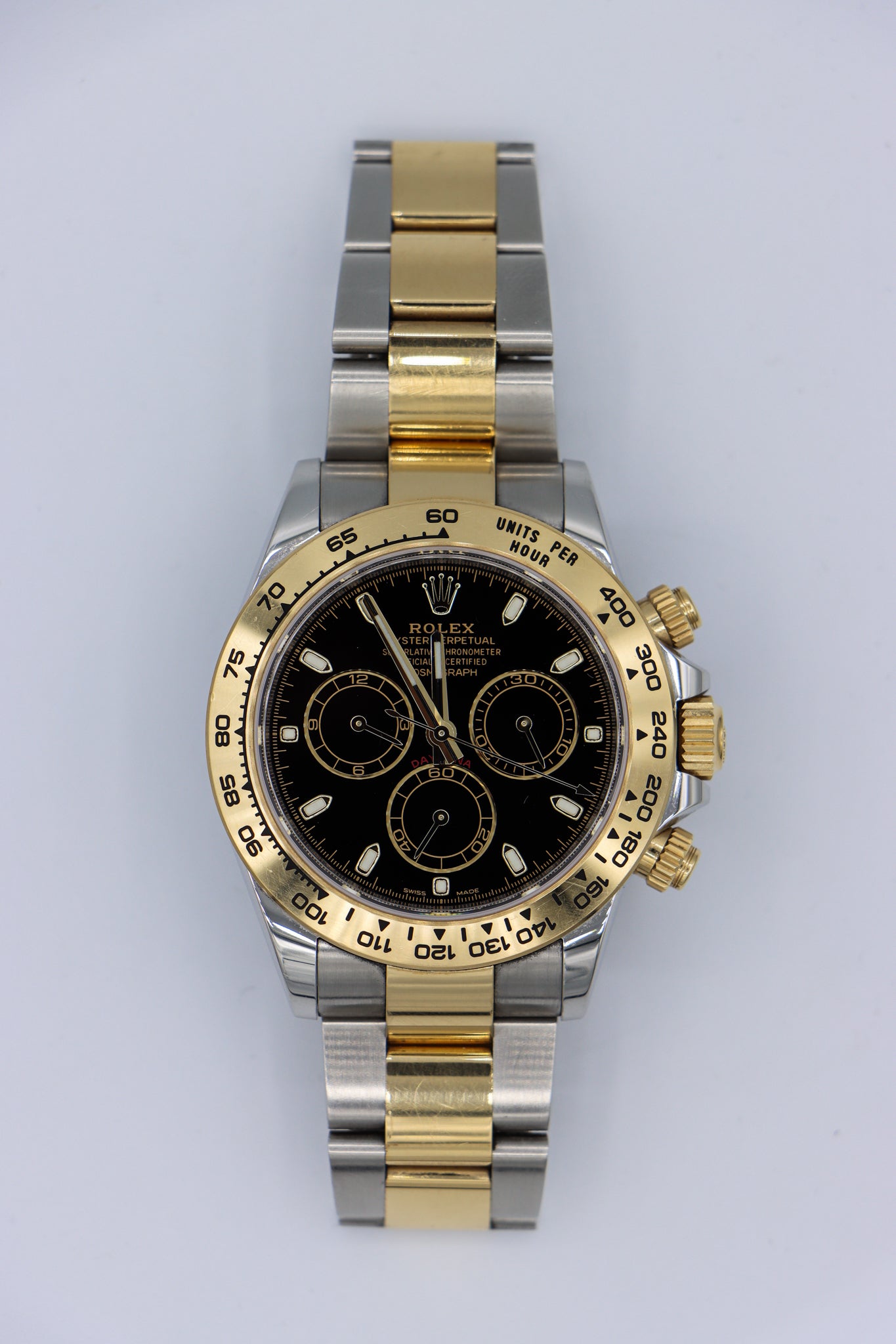 Rolex | Daytona Black Dial Two-Tone | 116503 Vertical