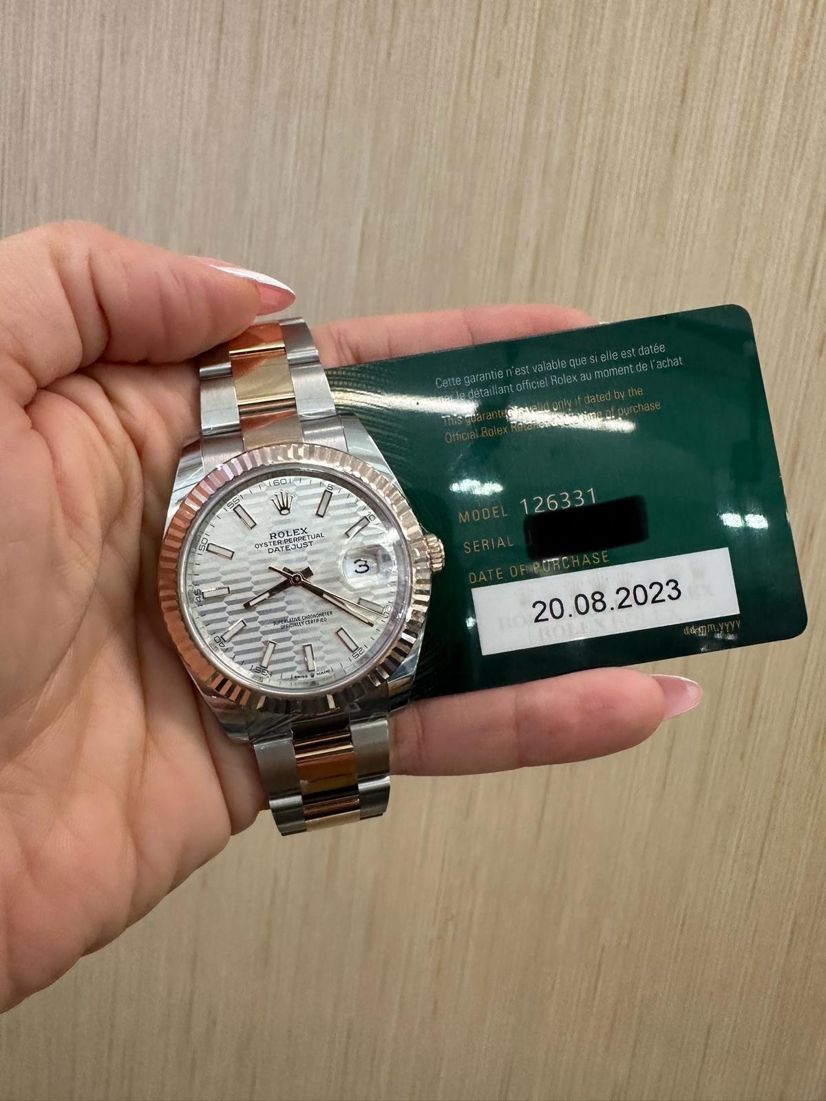 Rolex Datejust 41mm – Two‑Tone Everose Gold & Oystersteel – Silver Motif Dial – Fluted Bezel – Oyster Bracelet – 126331 – 2023