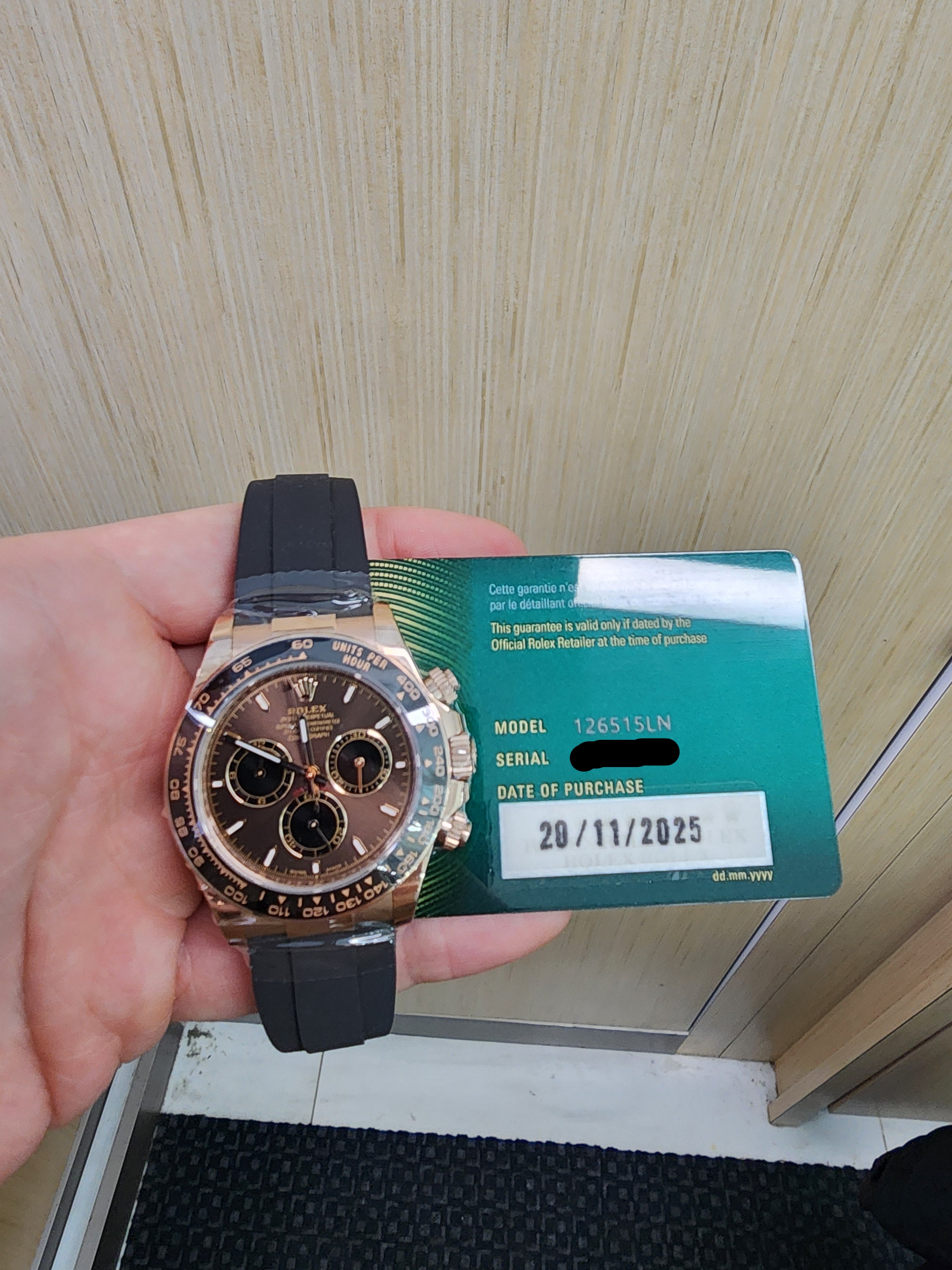 Rolex Cosmograph Daytona 40mm – Everose Gold – Chocolate Dial – Black Cerachrom Bezel – Oysterflex Strap – 126515LN - 2025