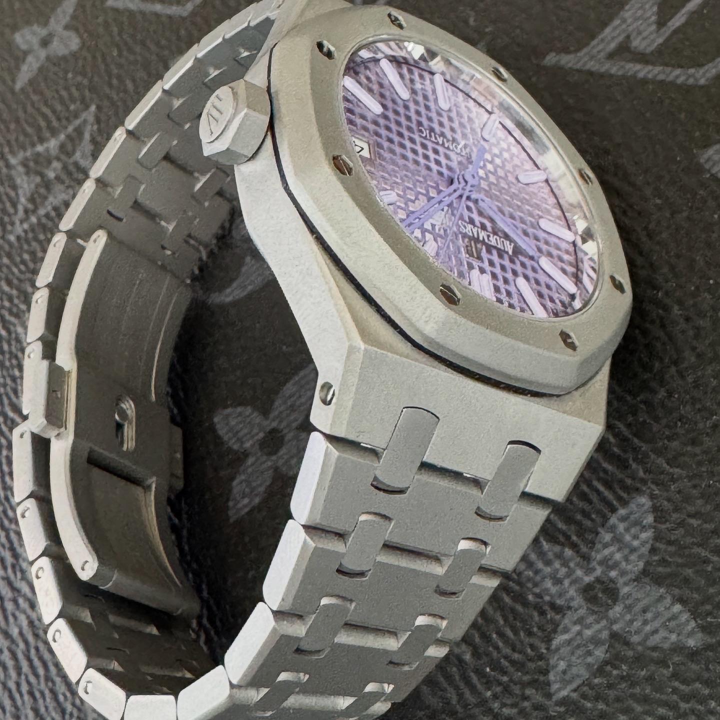 1 OF 1 Audemars Piguet Royal Oak 37mm – Stainless Steel – Lilac Dial (Custom MAD PARIS Edition) – Fixed Bezel – Stainless Steel Bracelet – 15450ST – 2015