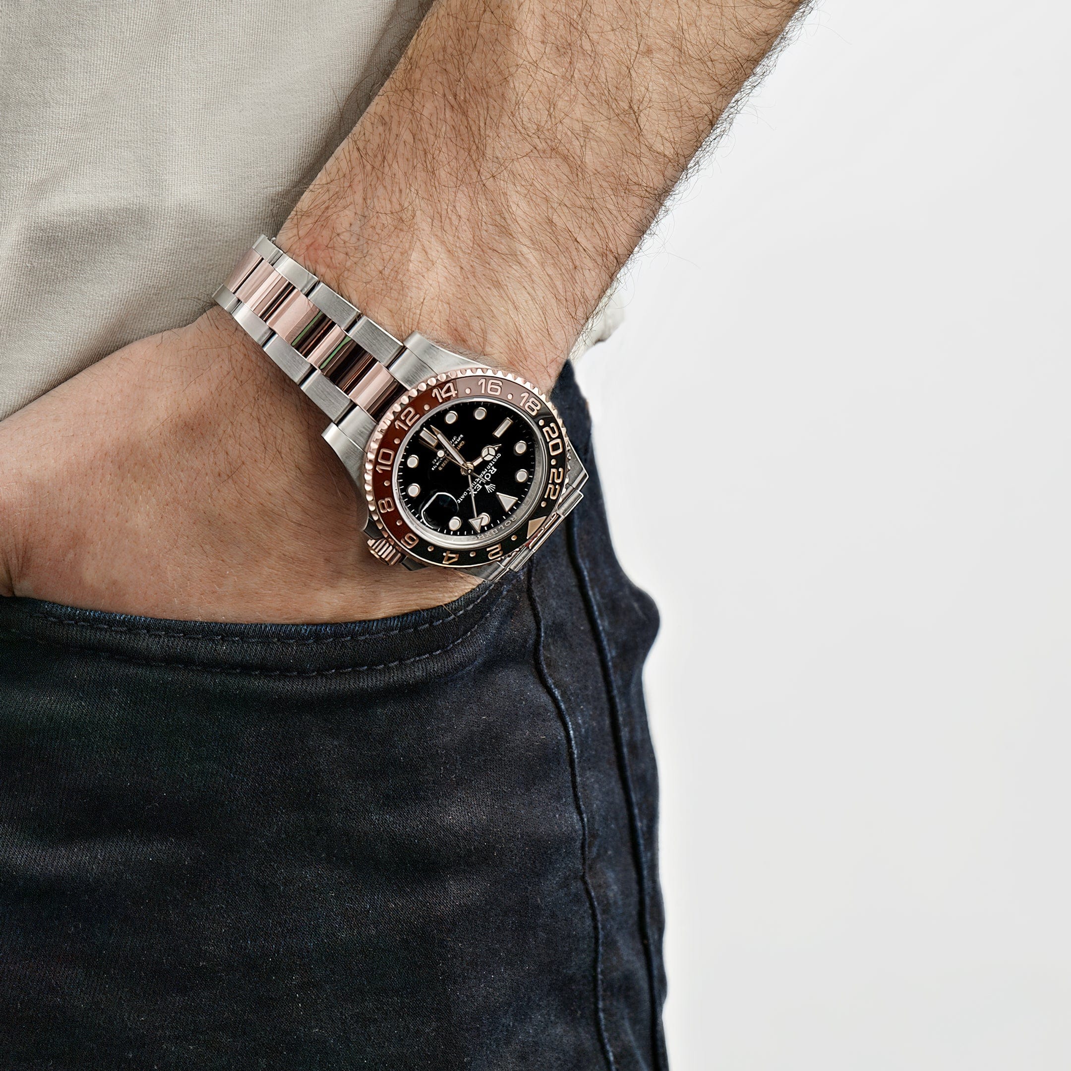 Rolex GMT-Master II "Root Beer" 40mm – Two-Tone Everose Gold & Oystersteel – Black Dial – Black and Brown Cerachrom Bezel -  Oyster Bracelet - 126711CHNR - 2025